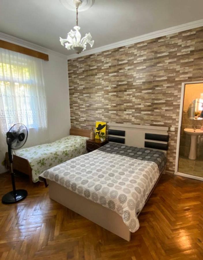 Guest House Lazuri Sarpi Extérieur photo