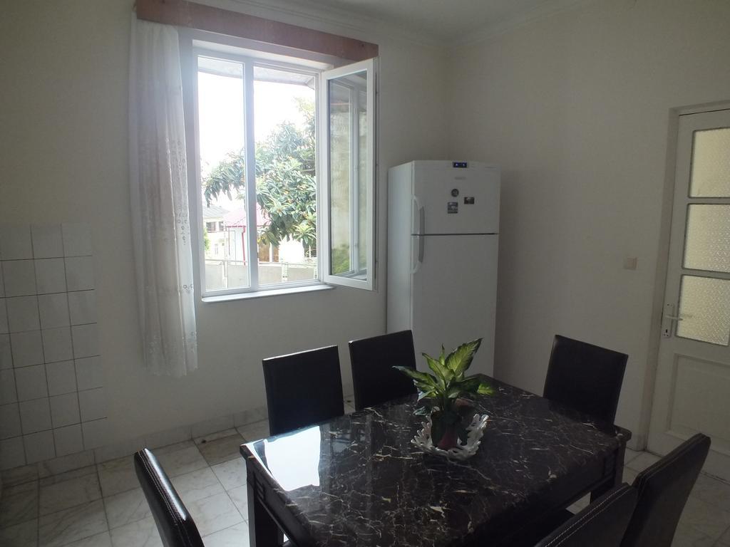 Guest House Lazuri Sarpi Extérieur photo