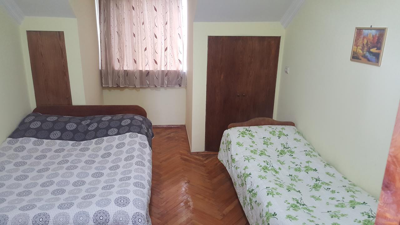 Guest House Lazuri Sarpi Extérieur photo